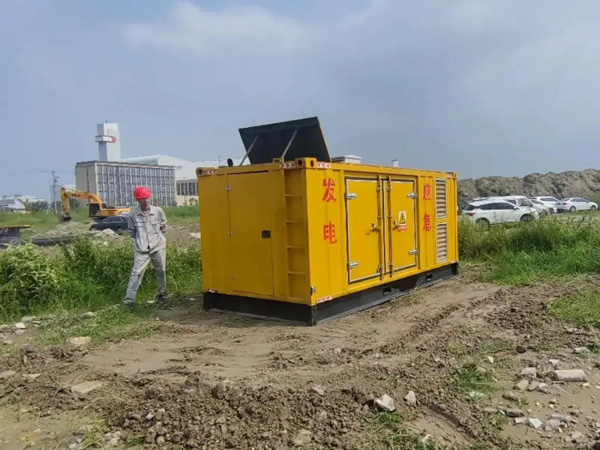 陕西200KW柴油发电机机组每小时的油耗量受哪些因素影响?